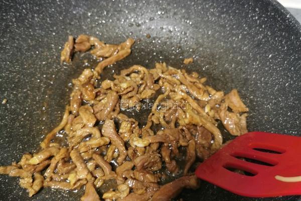 豇豆炒肉的做法图解7