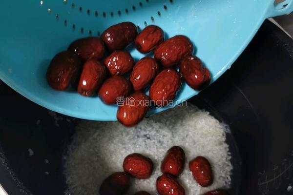 桂圆红枣粥的做法图解6