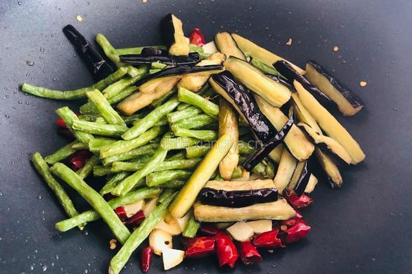 超级下饭的茄子炒豆角，不能少了它的做法图解8