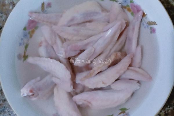 香辣鸡尖的做法图解1