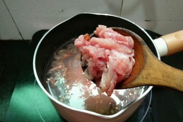 芹菜胡萝卜肉片面线的做法图解5