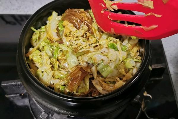 包菜粉丝煲的做法图解13