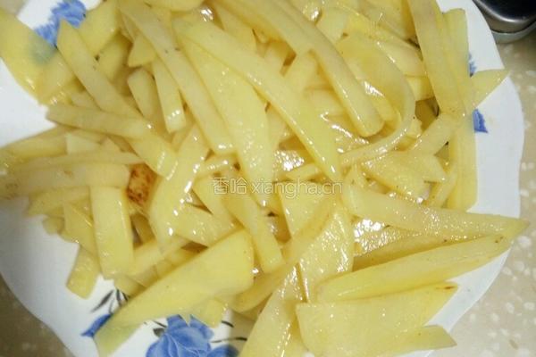 土豆炒牛肉的做法图解5
