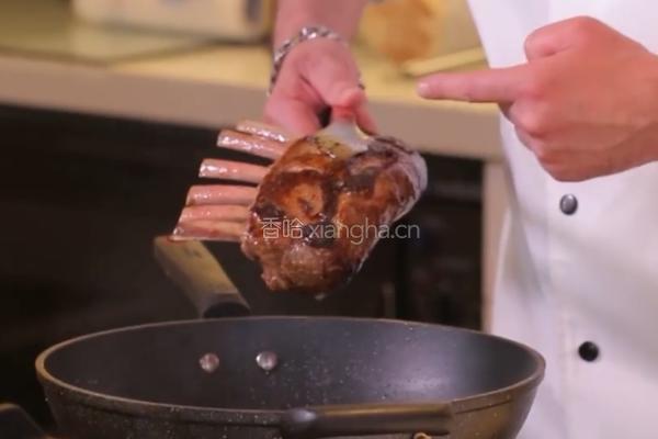 煎炖新西兰羊排配青菜米饭的做法图解3