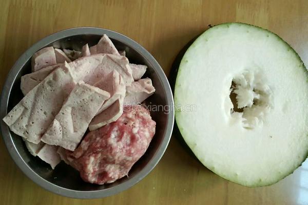 冬瓜肉丸子汤的做法图解1