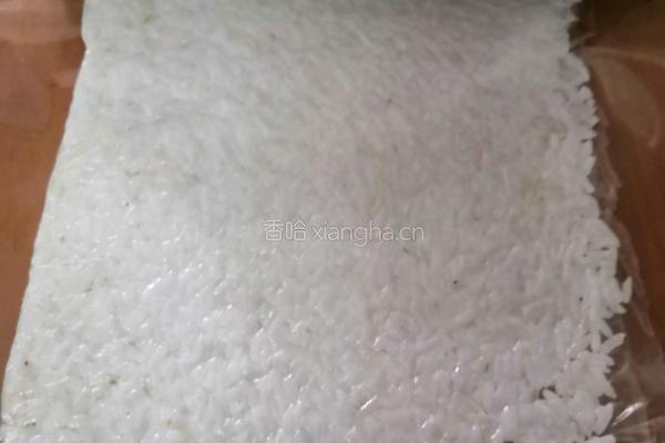 紫菜米饼的做法图解1
