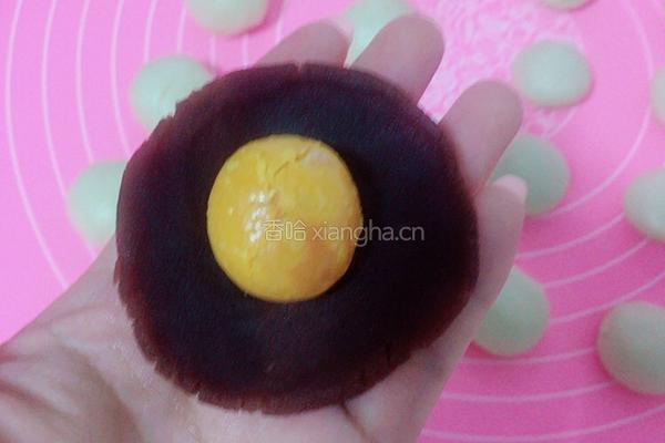 蛋黄酥的做法图解9