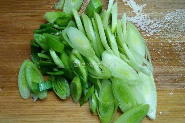 紫菜虾球汤的做法图解2