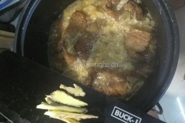 酸菜炖五花肉的做法图解6