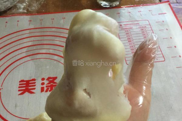 蛋黄酥的做法图解2