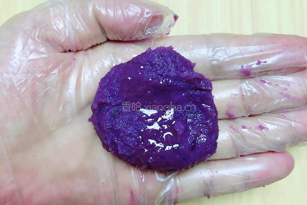 椰浆紫薯奶皮月饼的做法图解7