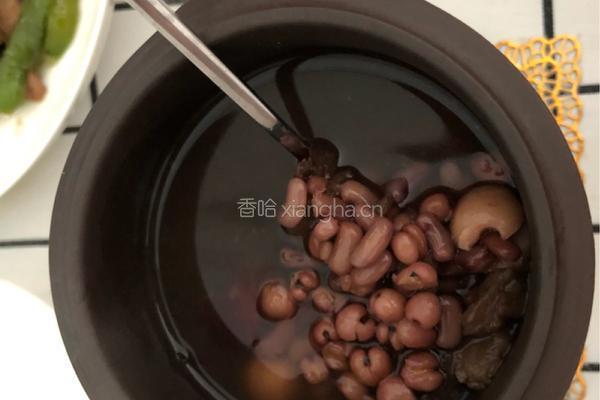 薏米红豆粥的做法图解4