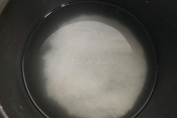 红糖枸杞糯米粥的做法图解4