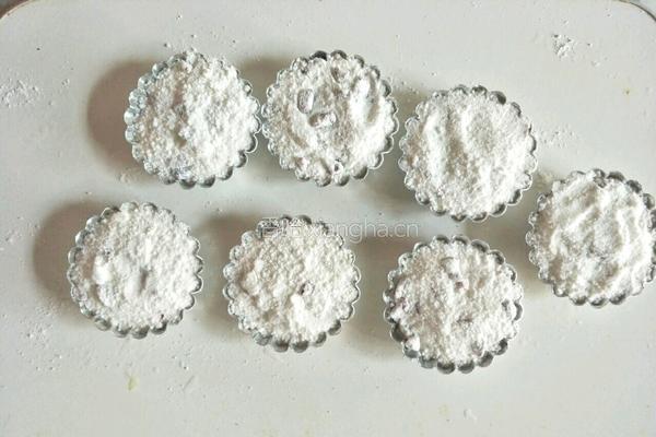 蔓越莓米粉蒸糕的做法图解11