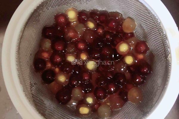 网红波霸珍珠奶茶的做法图解6