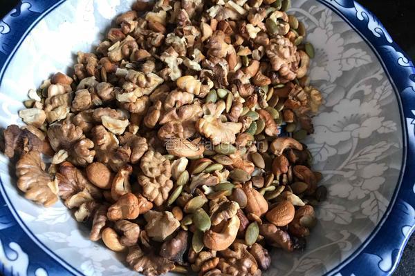 蜜桂花五仁月饼馅的做法图解2