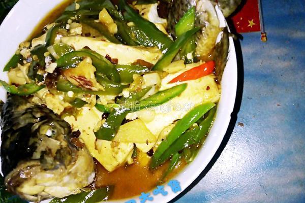 福寿鱼爱上嫩豆腐的做法图解8