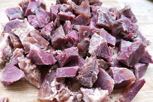 土豆烧牛肉的做法图解3