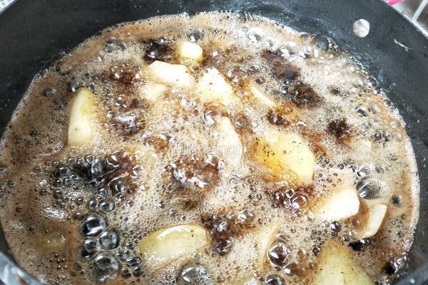 土豆烧牛肉的做法图解4