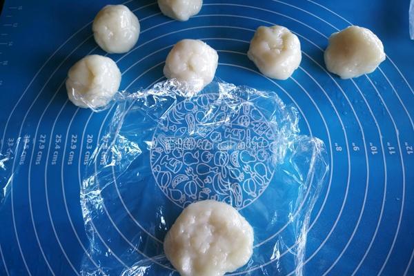 椰香冰皮月饼（绿豆奶黄馅）的做法图解12