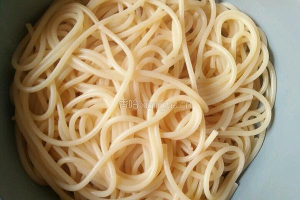 鸡丝意面的做法图解5