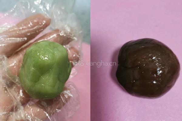 双色冰皮月饼的做法图解8