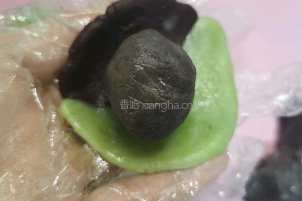 双色冰皮月饼的做法图解13