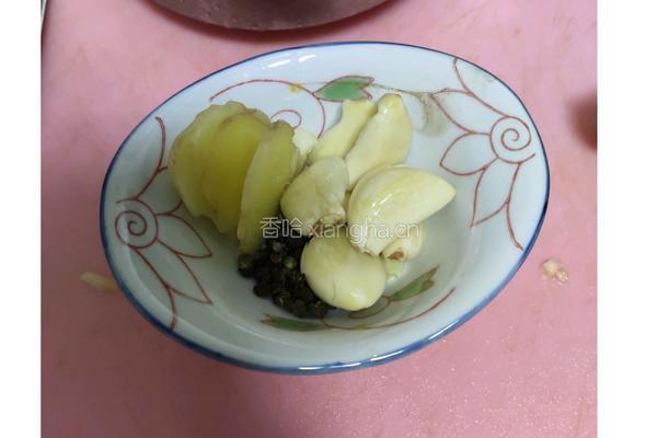 酸菜鱼的做法图解3