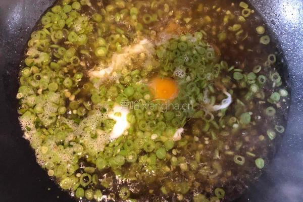 三分钟豆角煮面条的做法图解4