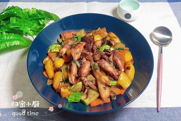 酱爆笔管鱿鱼（10分钟快手菜）