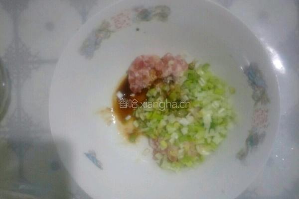纯天然青萝卜苗蒸包的做法图解5