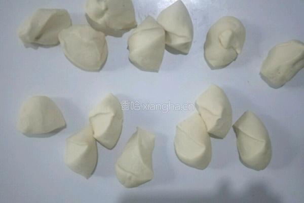纯天然青萝卜苗蒸包的做法图解10