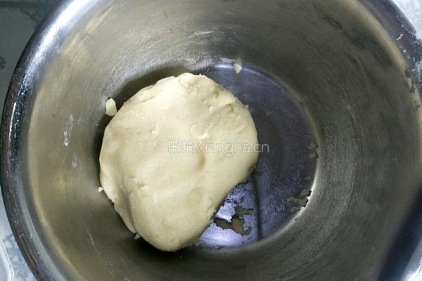 广式豆沙月饼的做法图解5