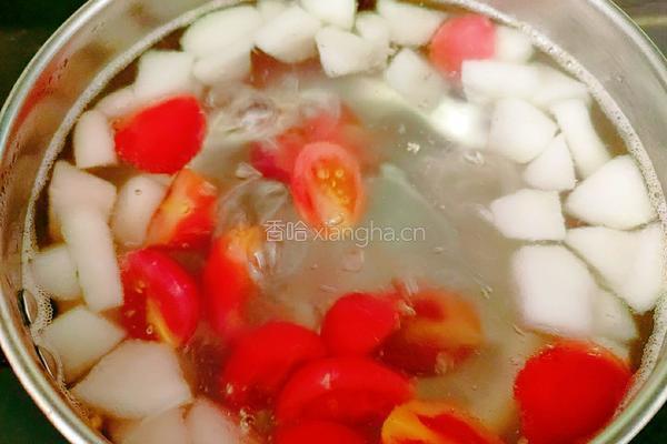 圣女果冰糖雪梨的做法图解7