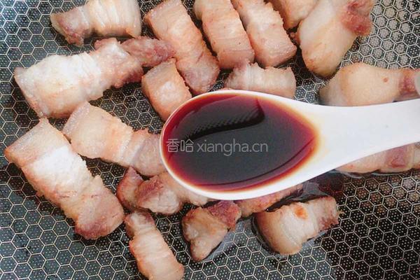 板栗红烧肉的做法图解5