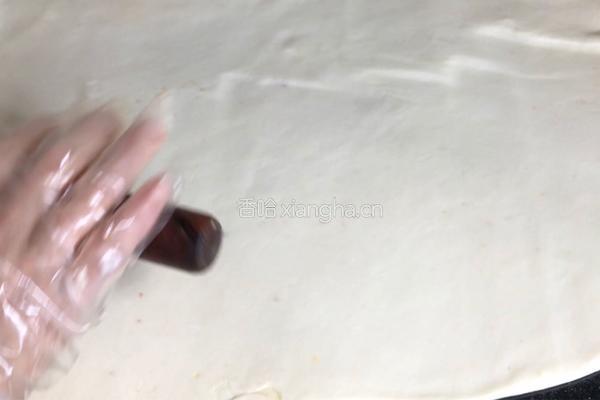莲蓉肉松蛋黄酥的做法图解15