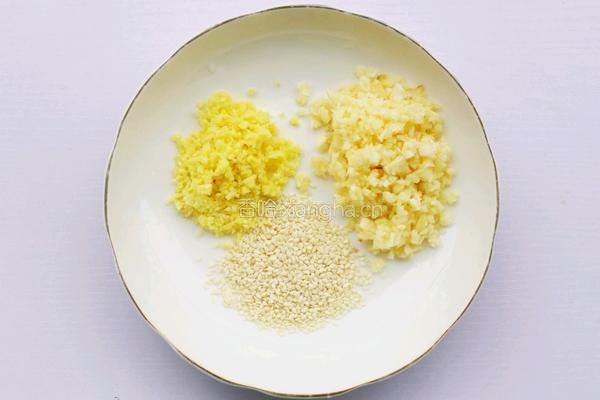 蒜香烤鸡翅的做法图解3