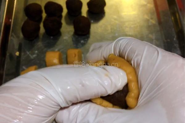 豆沙月饼的做法图解10