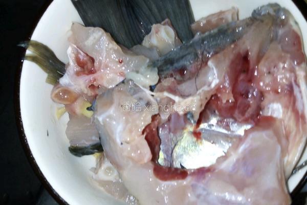 家常酸菜鱼的做法图解2