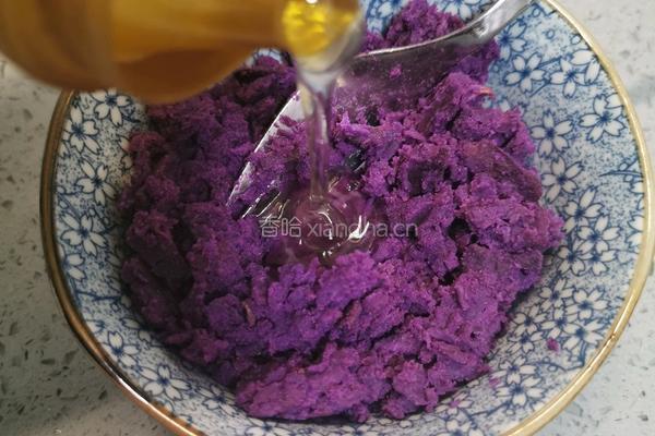 奶酪芝士焗紫薯的做法图解3