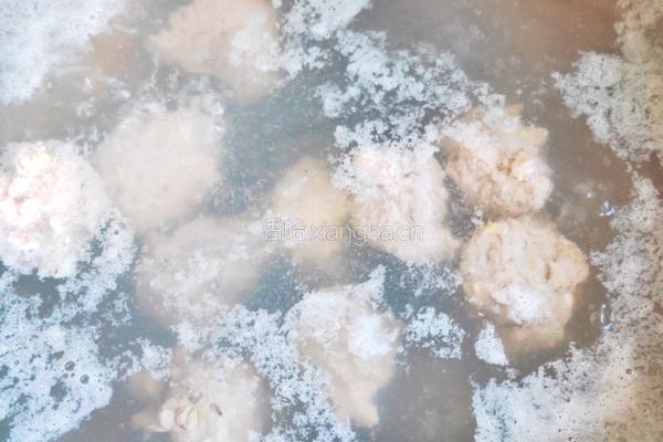  水煮丸子这样做不仅好吃还超级有嚼头的做法图解9