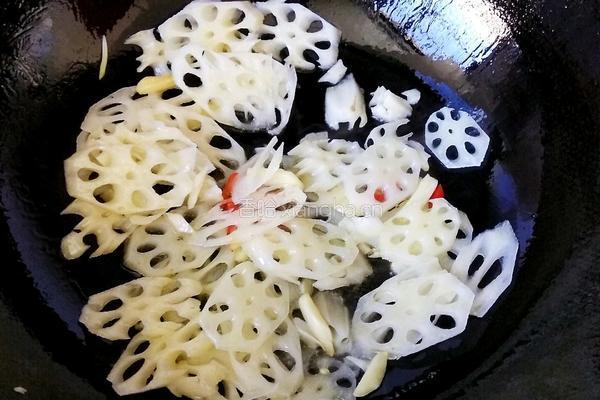 炒藕片的做法图解5