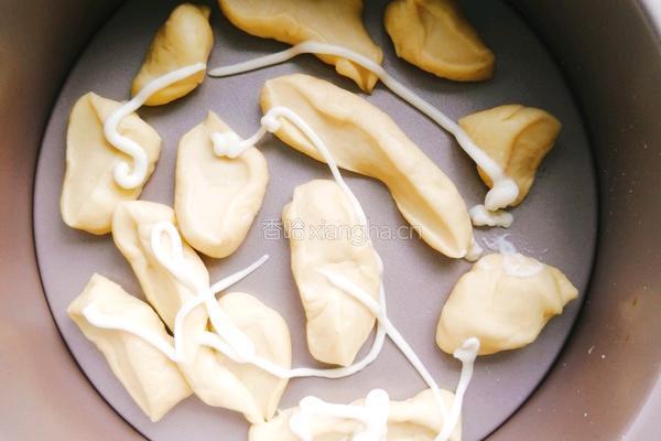 培根香葱手撒包的做法图解13