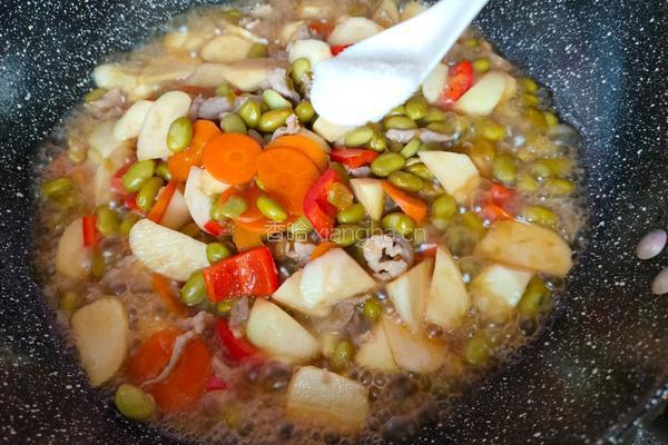茭白毛豆炒肉丝的做法图解11