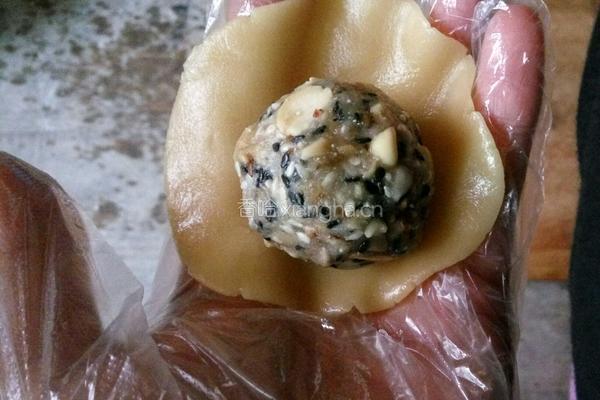 五仁月饼的做法图解5
