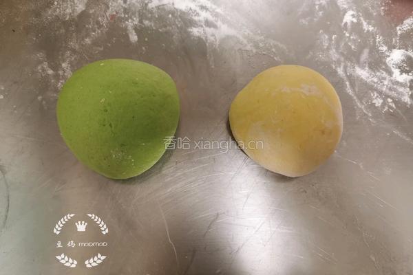 菠菜南瓜馒头棒棒糖的做法图解3