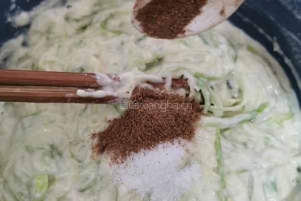 西葫芦软饼的做法图解10