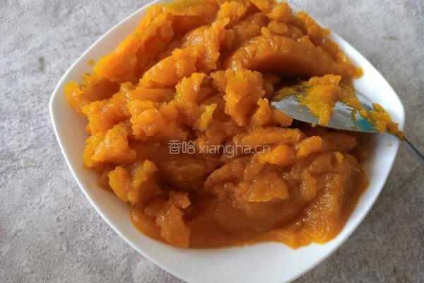 红提南瓜泥披萨的做法图解3
