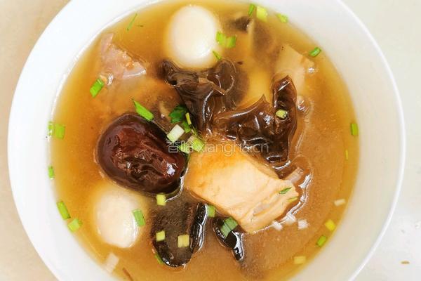 香菇炖鸡汤（月子汤）的做法图解6