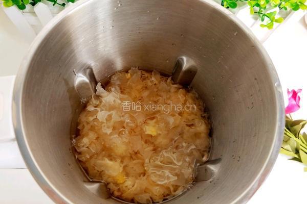 红薯银耳羹的做法图解6